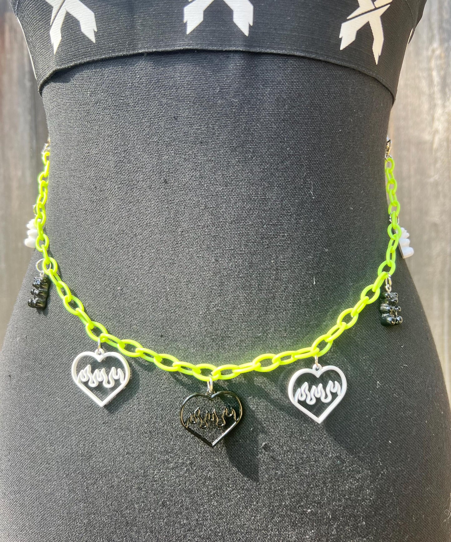 Body Chain - Necklace - Accessory (Green/White/Black) - Hearts